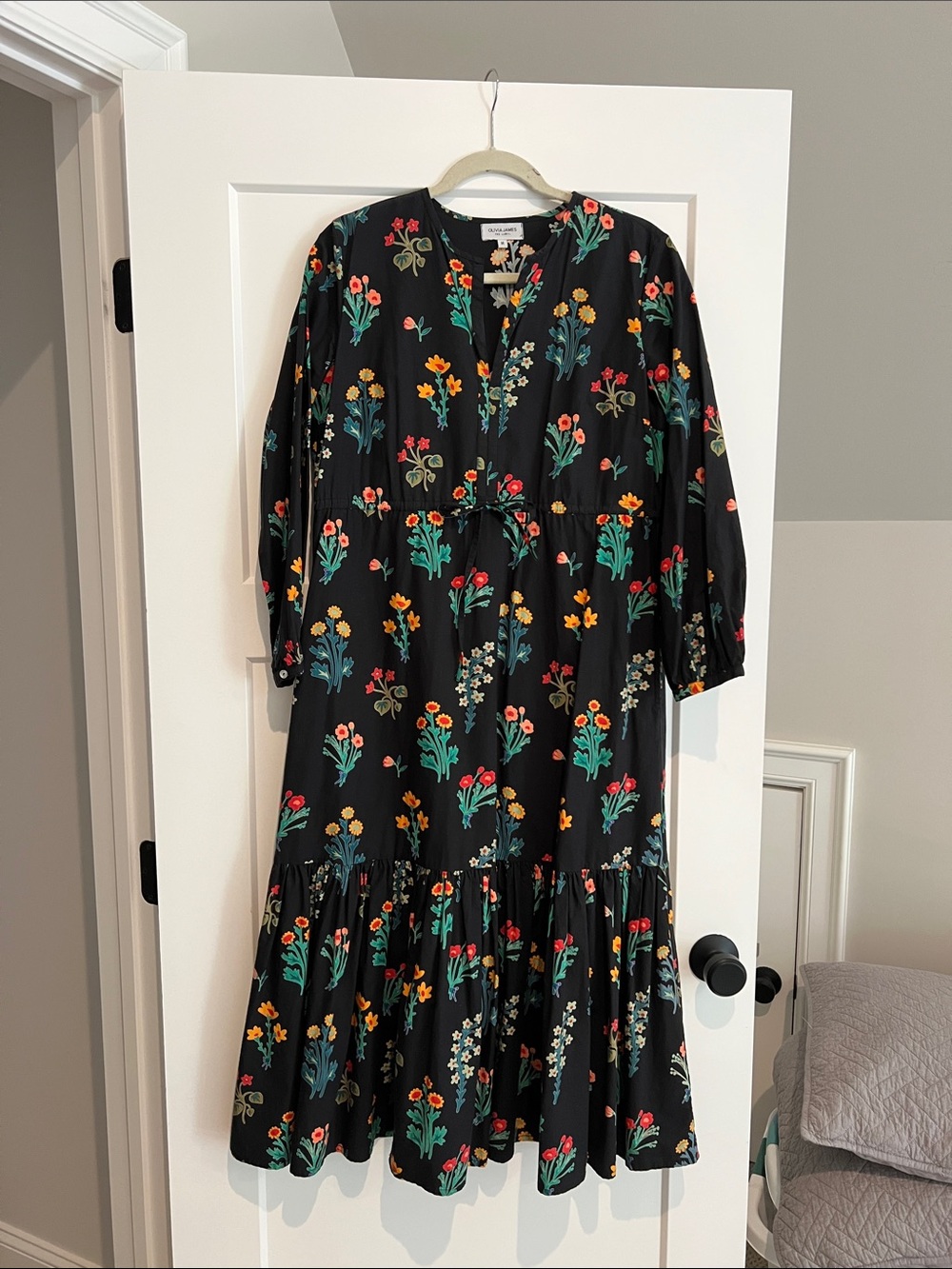 Olivia James dress medium
